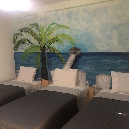 The Bakadeer Inn Belize City Esterno foto