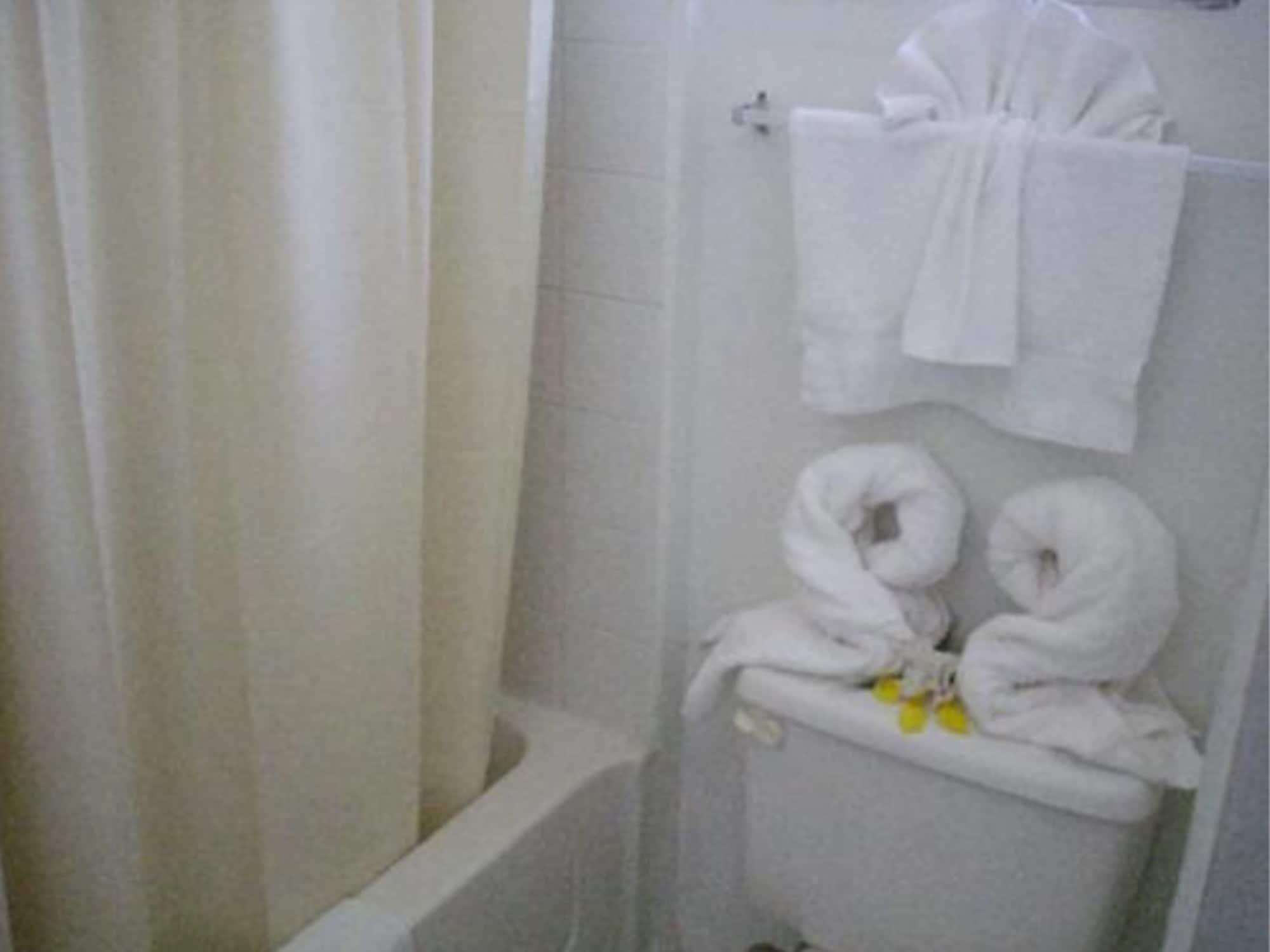 The Bakadeer Inn Belize City Esterno foto